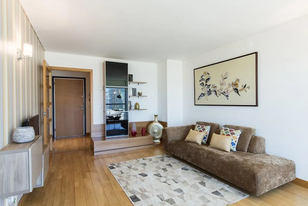 شقة Apt In Lisbon Oriente Duplex - Parque Das Nacoes