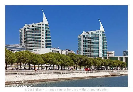 Apt In Lisbon Oriente Duplex - Parque Das Nacoes Appartement