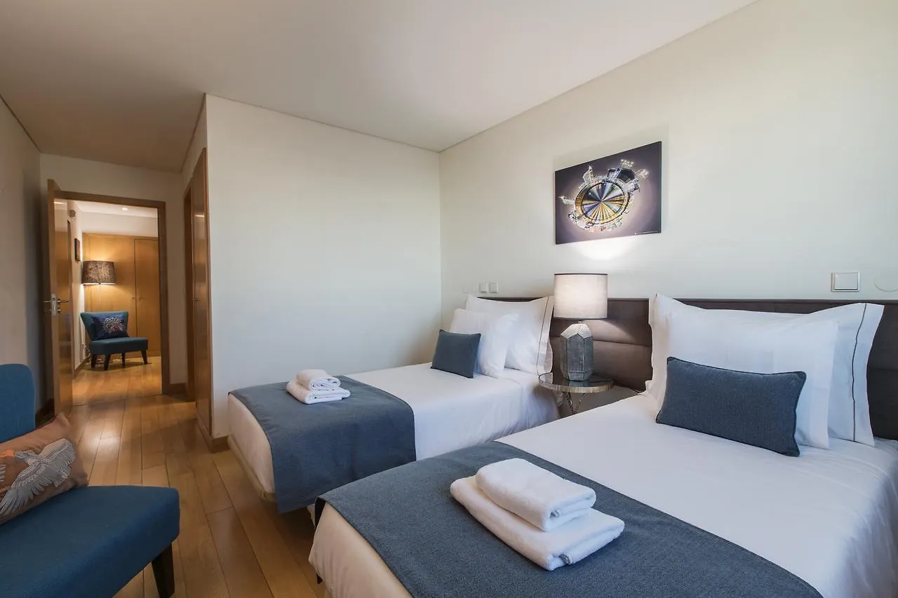 Apt In Lisbon Oriente Duplex - Parque Das Nacoes Apartment